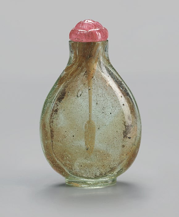 Snuff Bottle Slider Image 2